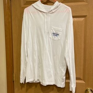 Vineyard Vines Men’s MEDIUM Long Sleeve white t-shirt hoodie